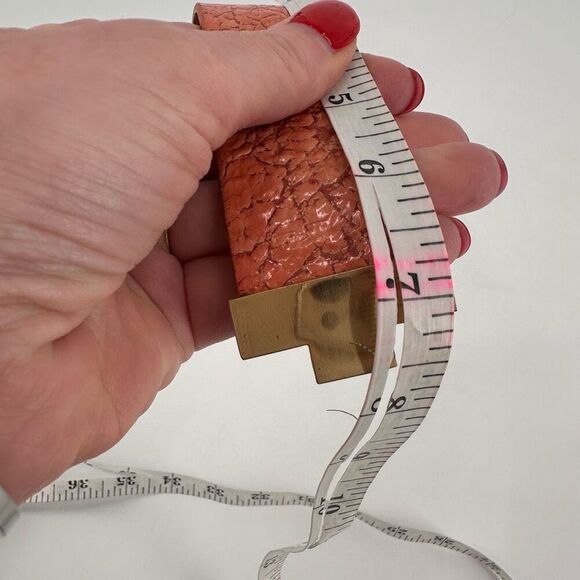 Leighelena Womens Genuine Leather Stingray‎ Wide Jigsaw Cuff Bracelet Orange - Picture 7 of 12